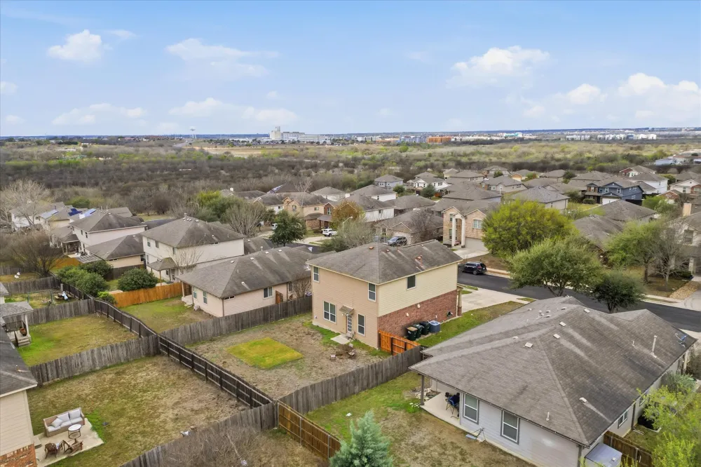 359 Bloomsbury Drive Kyle, TX 78640