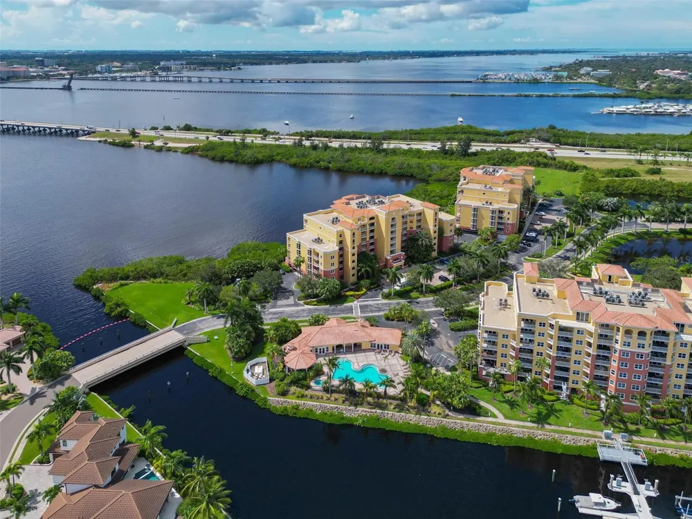 615 RIVIERA DUNES WAY #107 Palmetto, FL 34221
