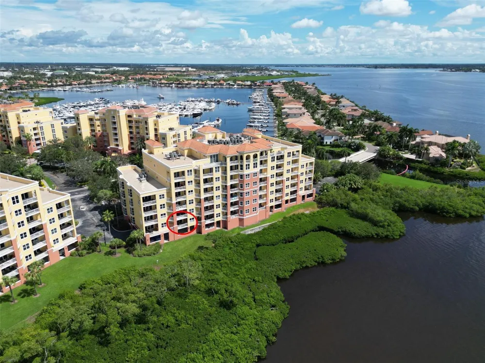615 RIVIERA DUNES WAY #107 Palmetto, FL 34221
