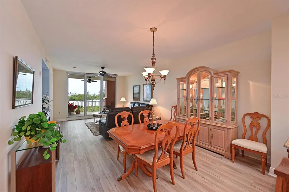 615 RIVIERA DUNES WAY #107 Palmetto, FL 34221