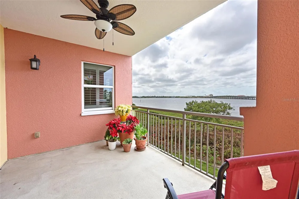 615 RIVIERA DUNES WAY #107 Palmetto, FL 34221