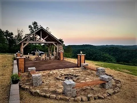50D Crappie Lane Hilham, TN 38568