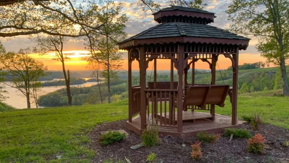 50D Crappie Lane Hilham, TN 38568
