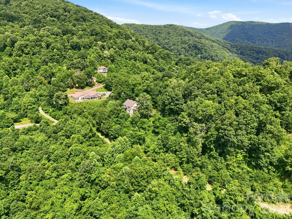 5 Lila Lane #B Clyde, NC 28721