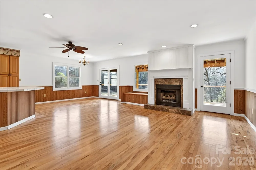 4259 US 70 ROAD W Marion, NC 28752