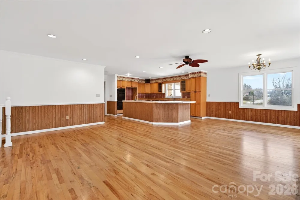 4259 US 70 ROAD W Marion, NC 28752
