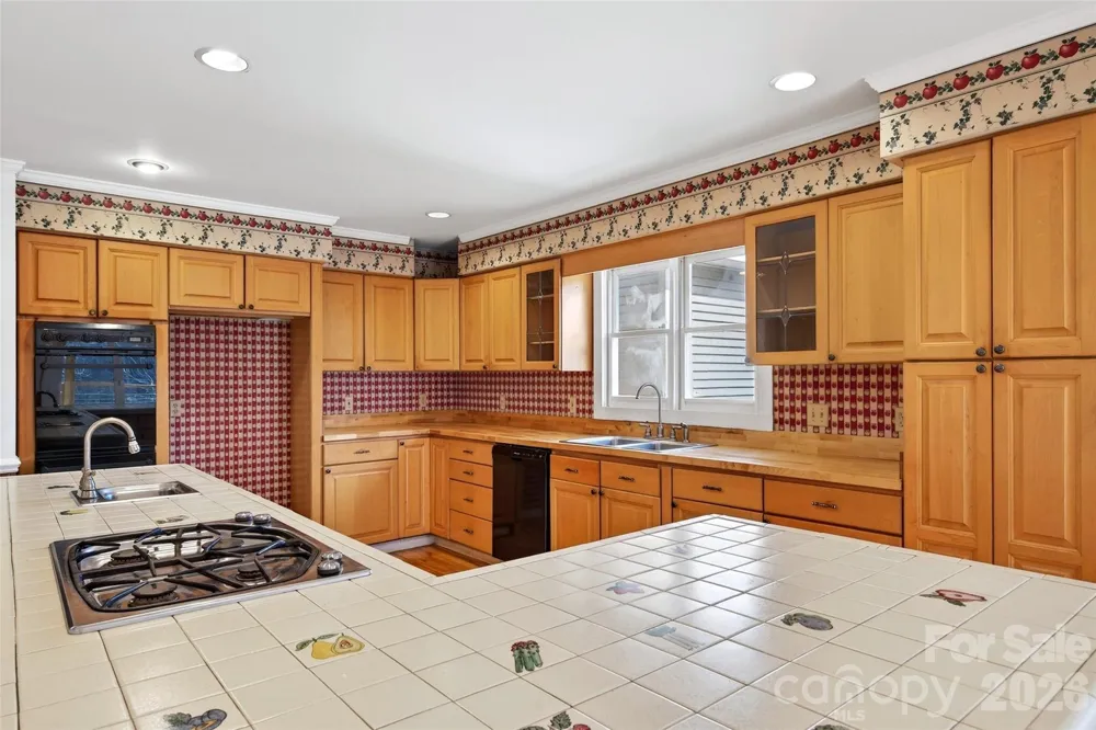 4259 US 70 ROAD W Marion, NC 28752