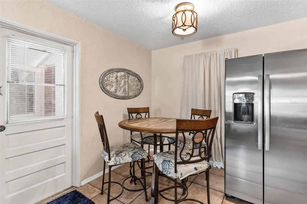 501 POINSETTIA AVENUE Fruitland Park, FL 34731