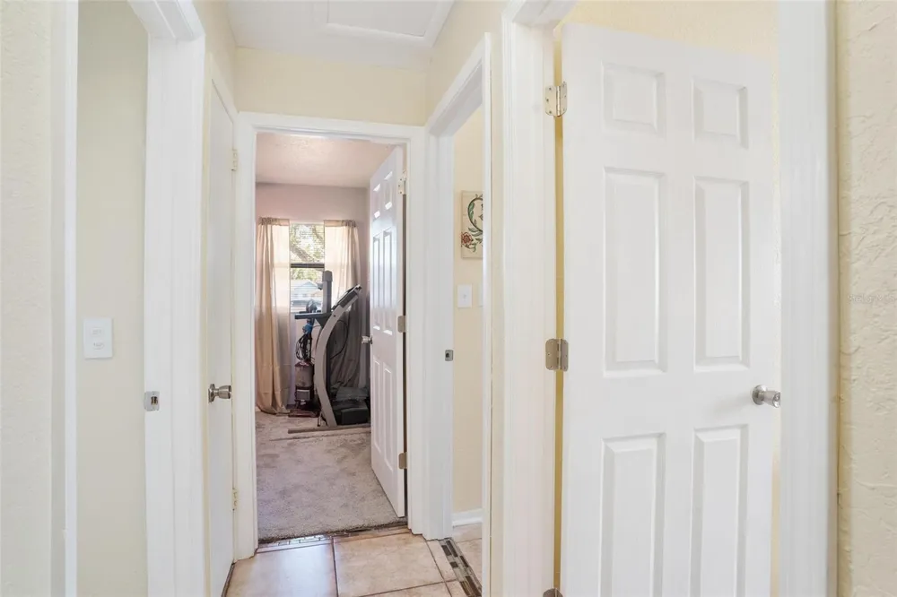 501 POINSETTIA AVENUE Fruitland Park, FL 34731