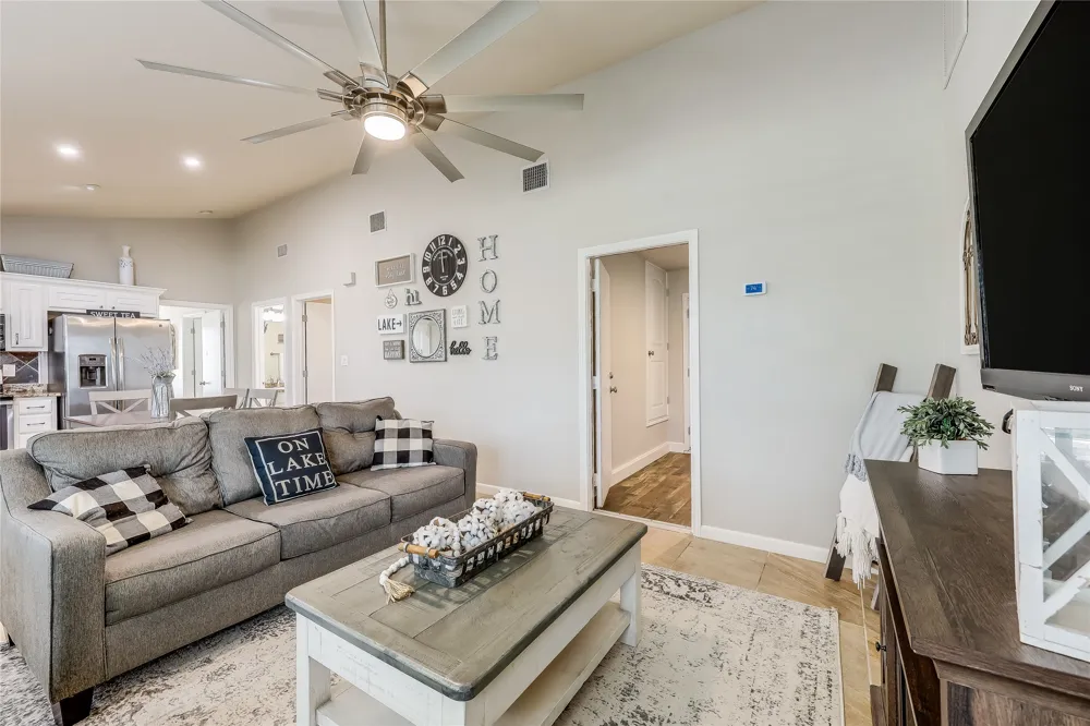 426 Summit Ridge Drive Point Venture, TX 78645