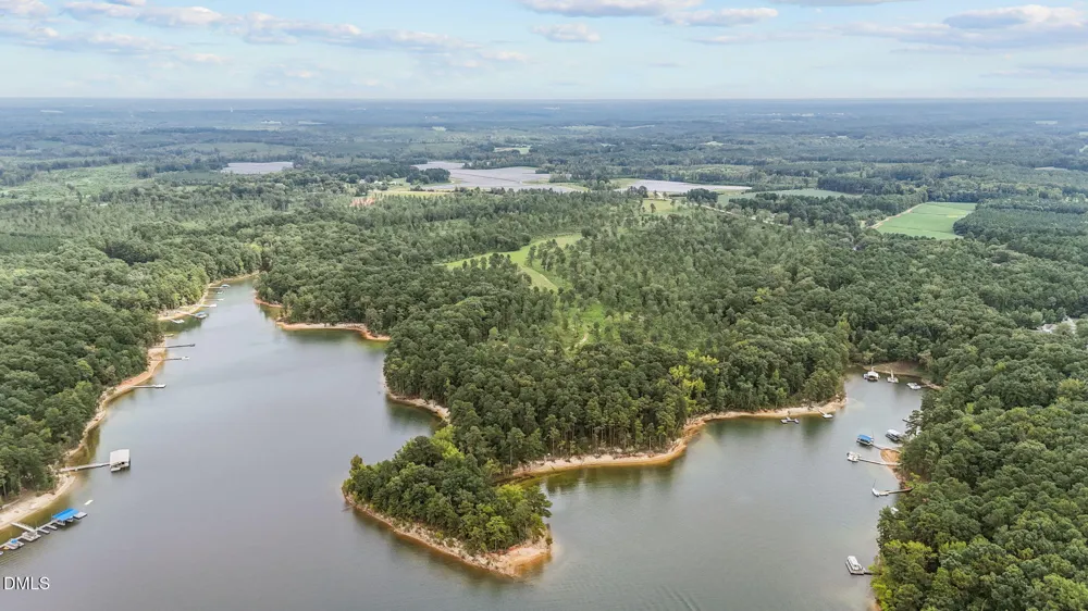 140 Shoreline Drive Manson, NC 27553