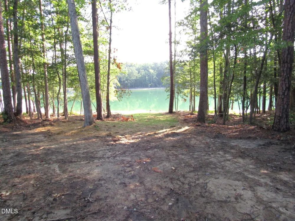 140 Shoreline Drive Manson, NC 27553