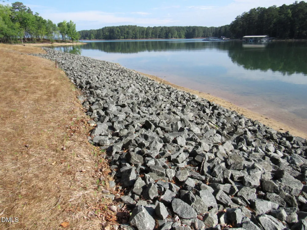 140 Shoreline Drive Manson, NC 27553