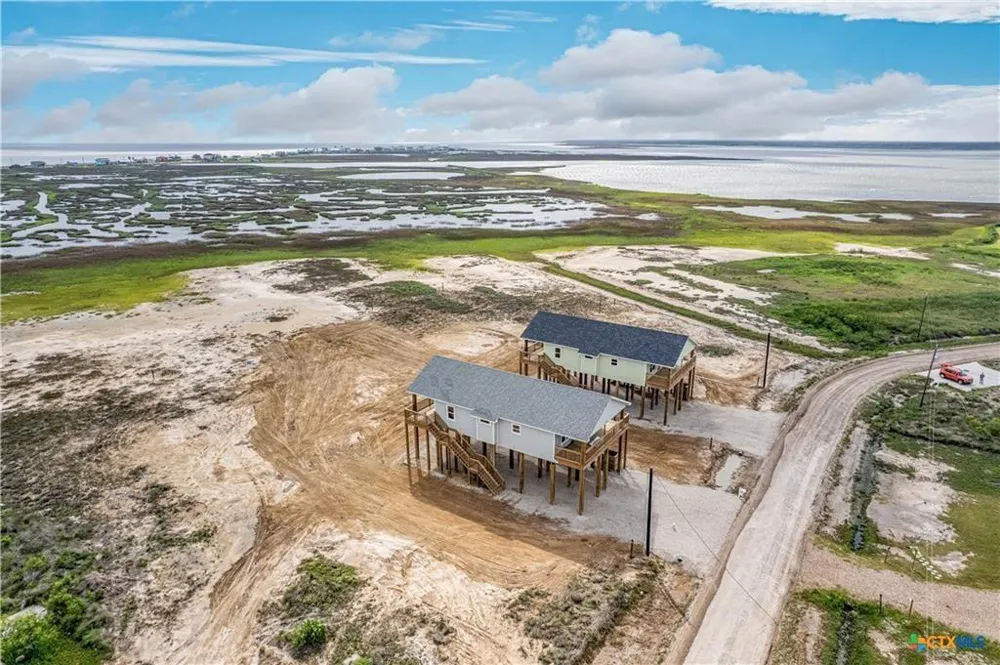 177 Powderhorn Lane Port Lavaca, TX 77979