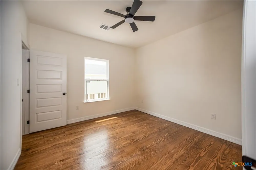 177 Powderhorn Lane Port Lavaca, TX 77979