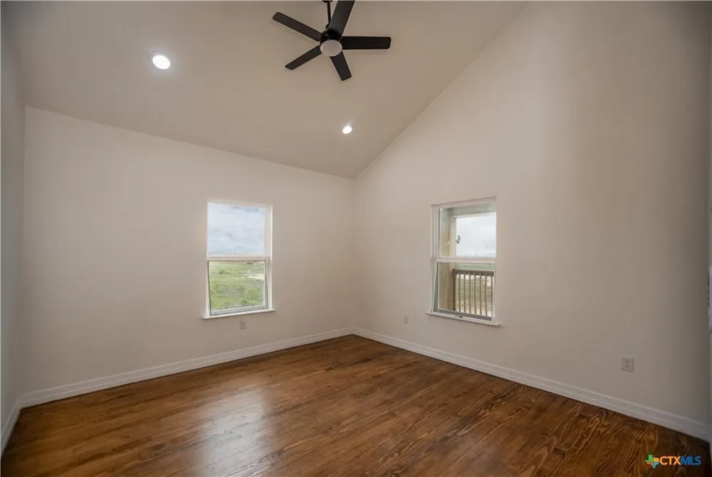 177 Powderhorn Lane Port Lavaca, TX 77979