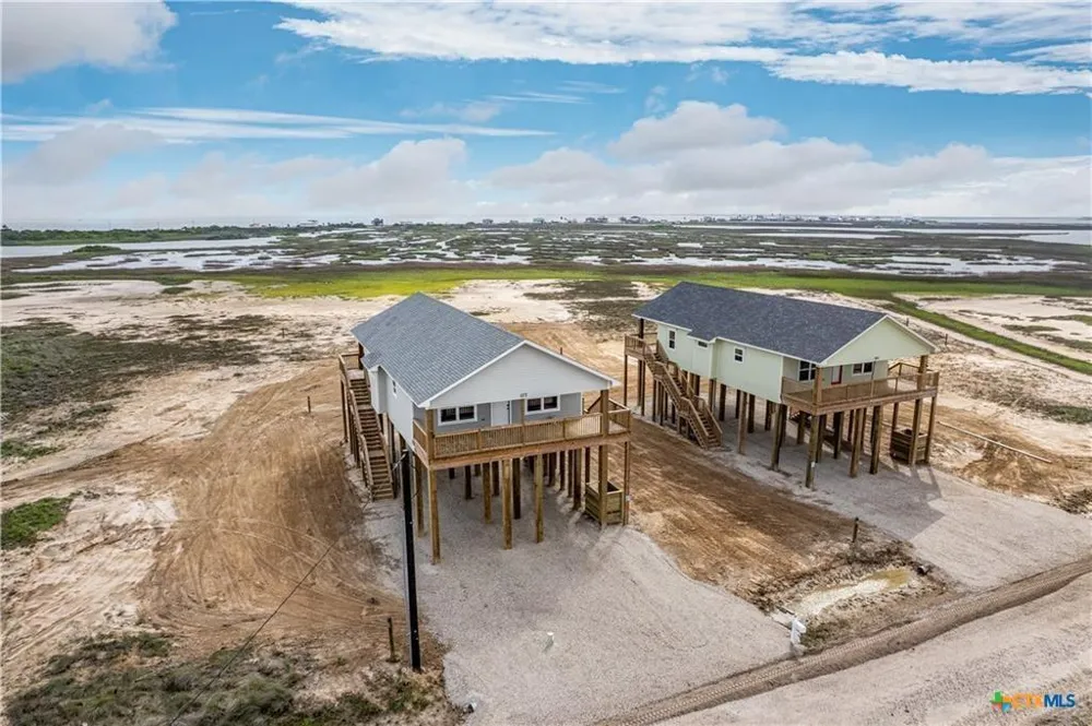 177 Powderhorn Lane Port Lavaca, TX 77979