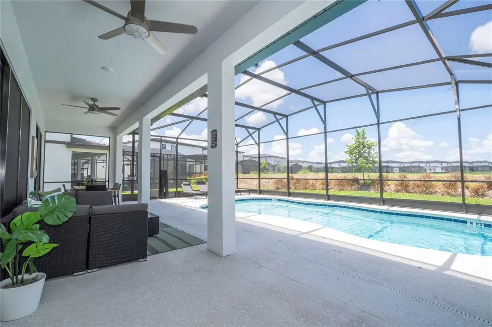 10018 VOYAGER WAY Orlando, FL 32821