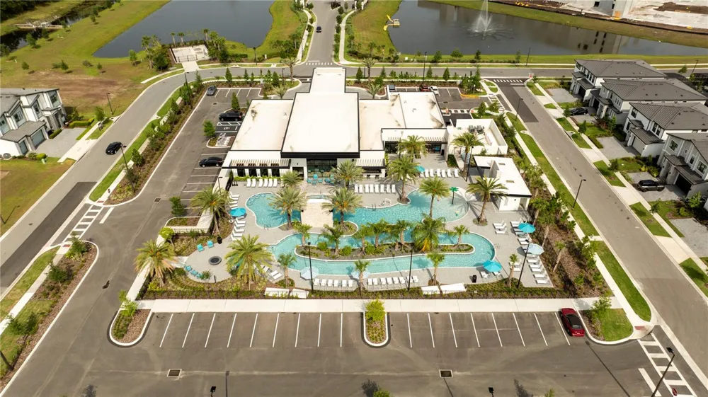 10018 VOYAGER WAY Orlando, FL 32821
