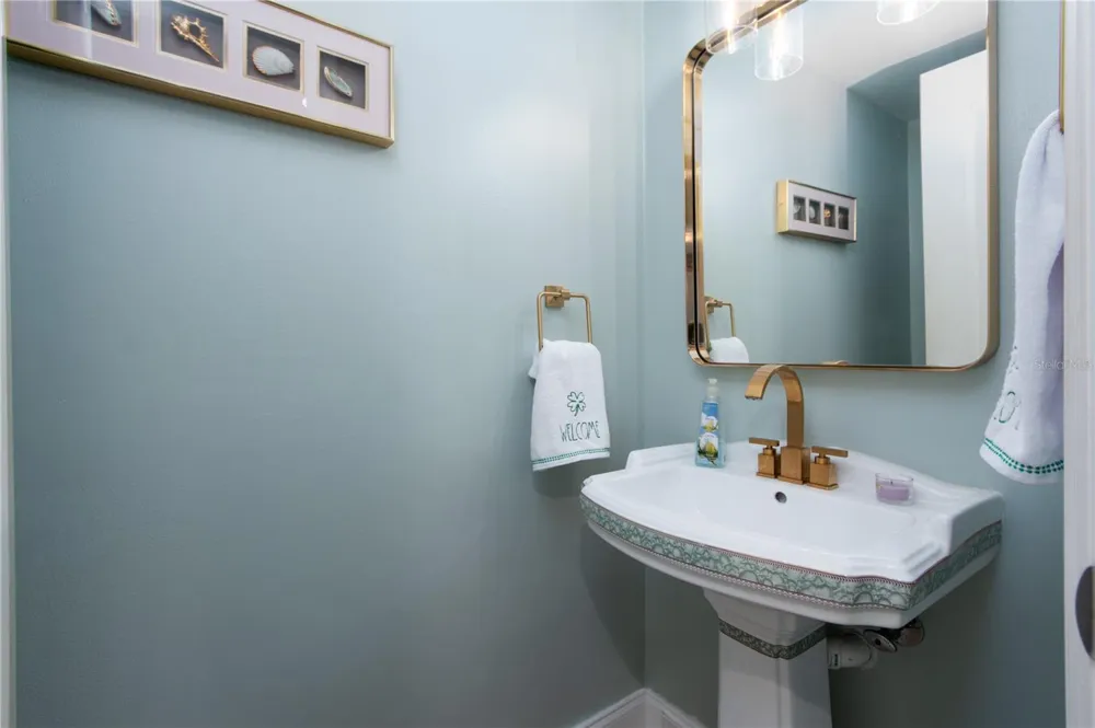 15 TURNER STREET #4 Clearwater, FL 33756
