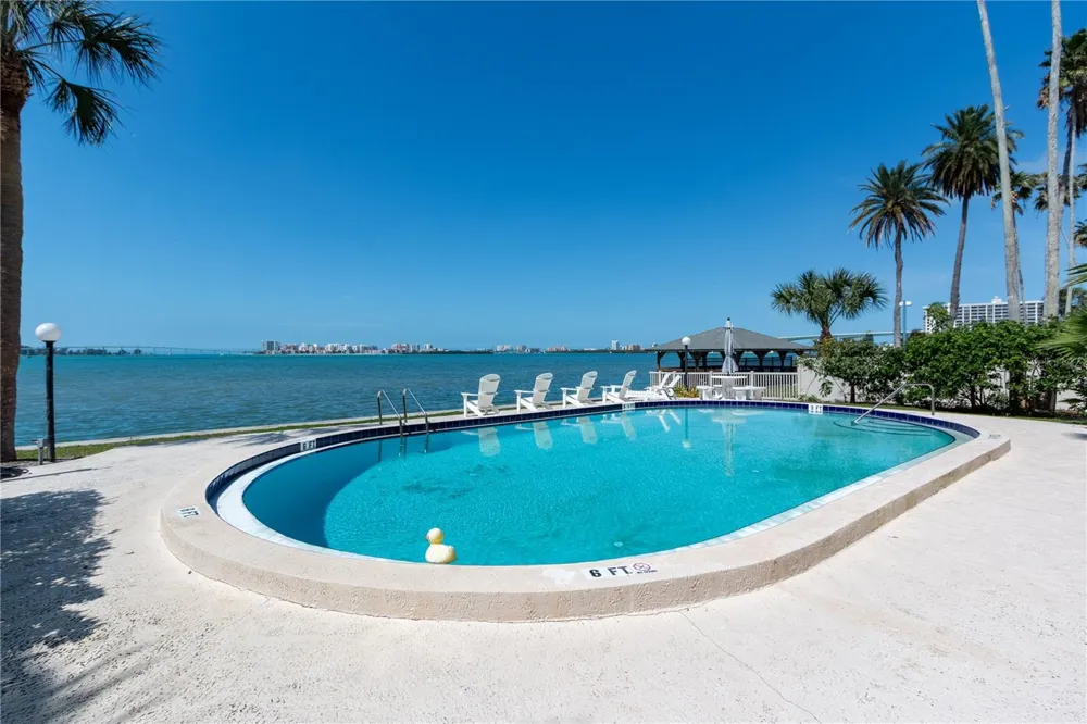 15 TURNER STREET #4 Clearwater, FL 33756