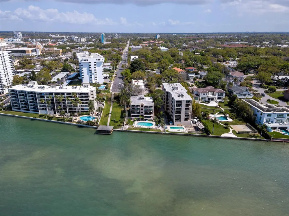 15 TURNER STREET #4 Clearwater, FL 33756