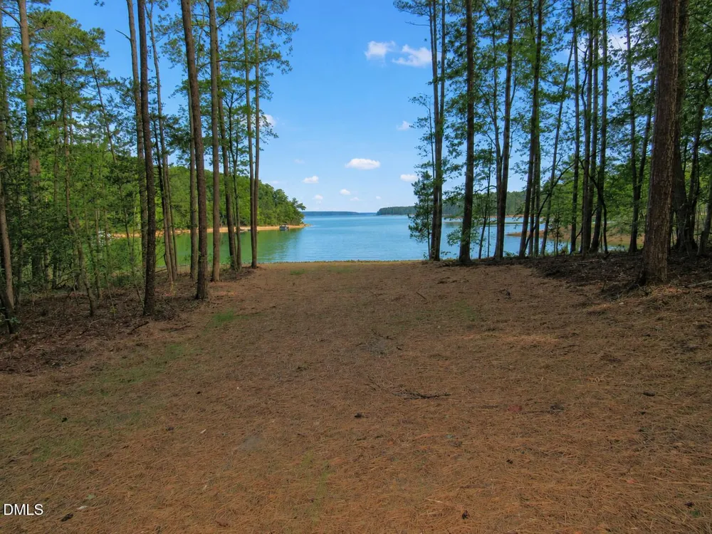 104 Shoreline Drive Manson, NC 27553