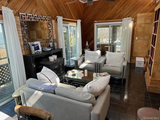 154 Doctors Walk Cherry Grove, NY 11782