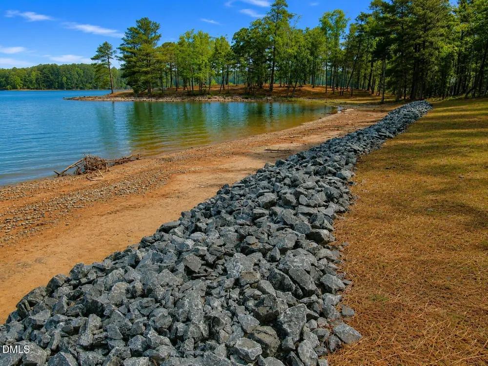 107 Shoreline Drive Manson, NC 27553