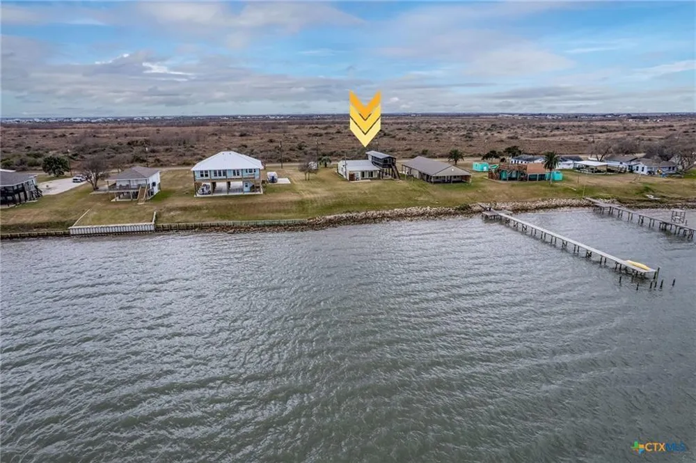 1067 County Road 307 Port Lavaca, TX 77979
