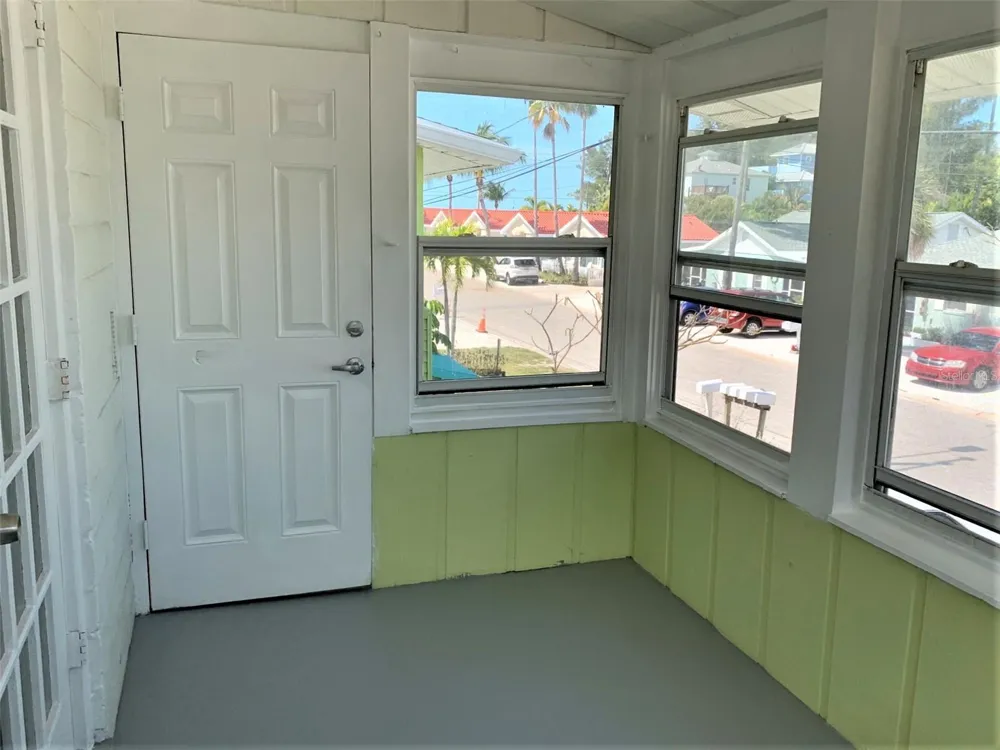 61 81ST AVENUE #3 Treasure Island, FL 33706