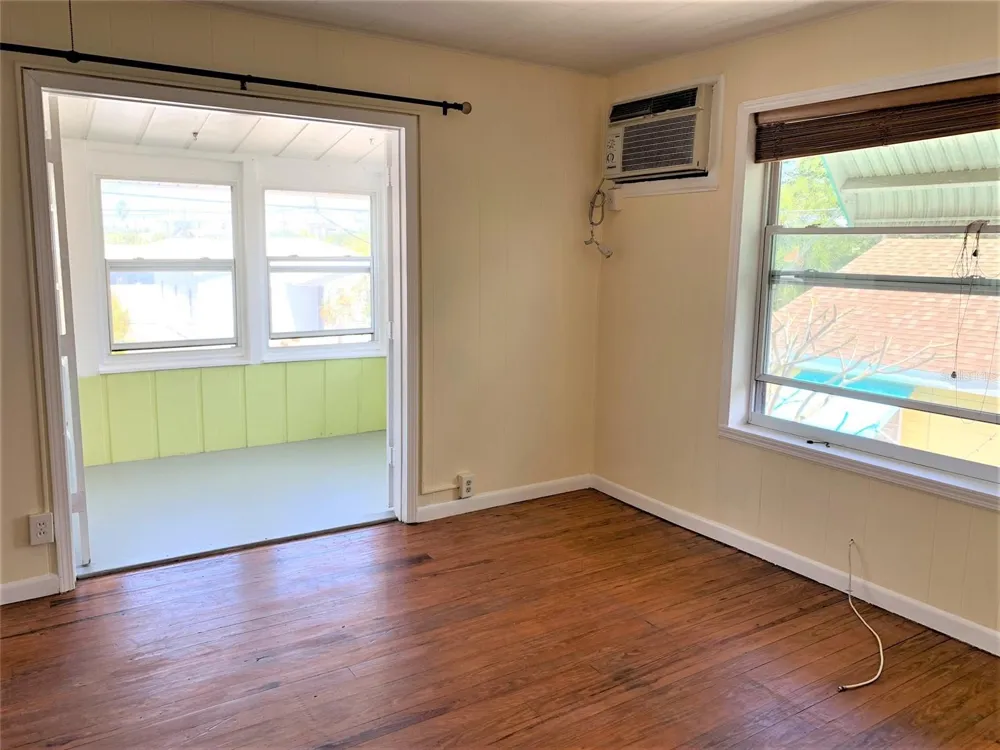 61 81ST AVENUE #3 Treasure Island, FL 33706