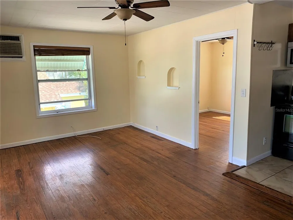 61 81ST AVENUE #3 Treasure Island, FL 33706