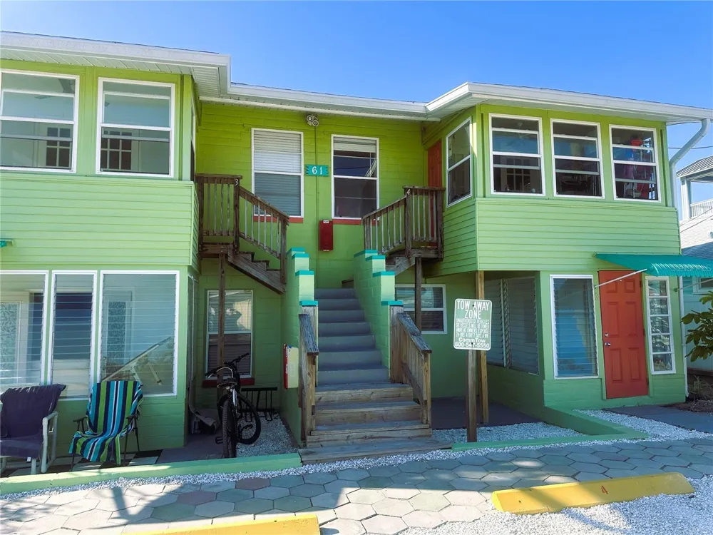61 81ST AVENUE #3 Treasure Island, FL 33706
