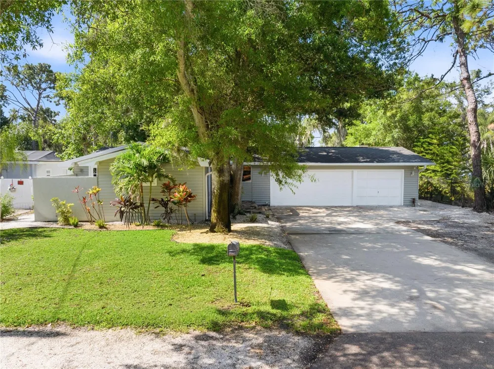 13012 96TH AVENUE Seminole, FL 33776