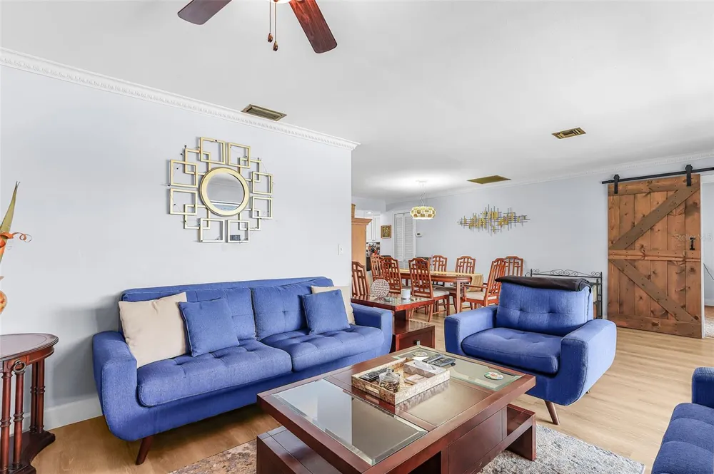 3935 COUNTRY CLUB BOULEVARD #17 Cape Coral, FL 33904