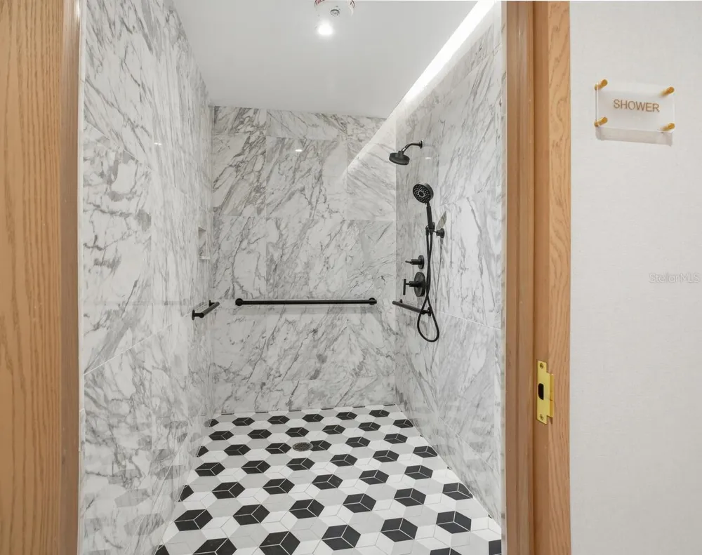 3015 S YSABELLA AVENUE #2303 Tampa, FL 33629