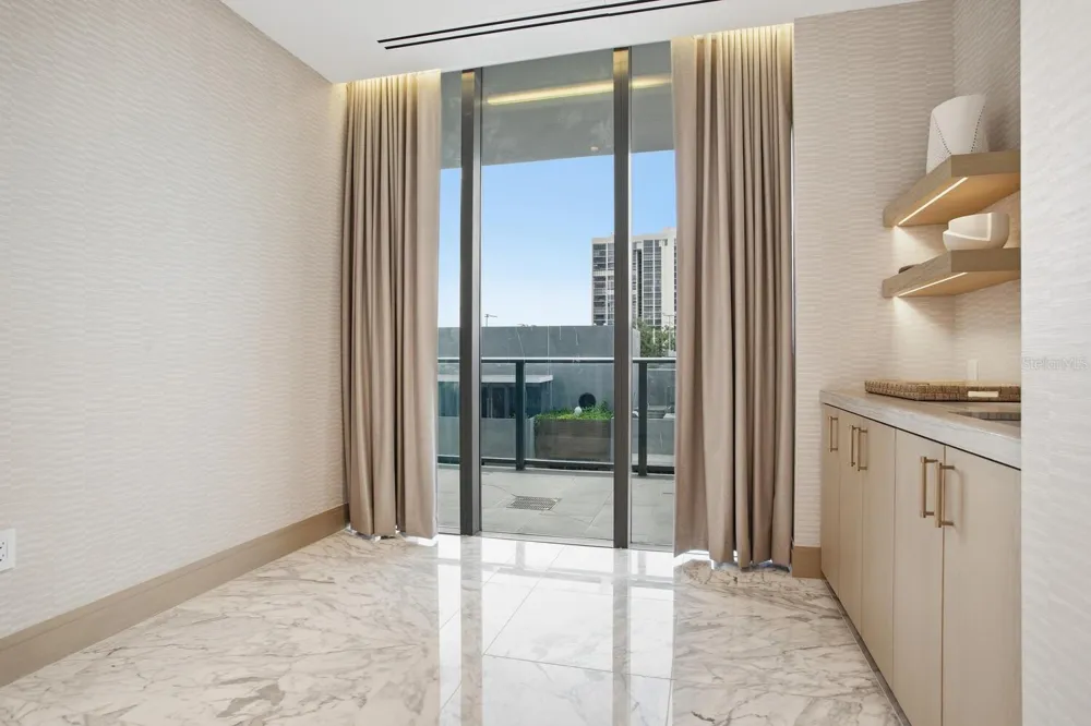 3015 S YSABELLA AVENUE #2303 Tampa, FL 33629