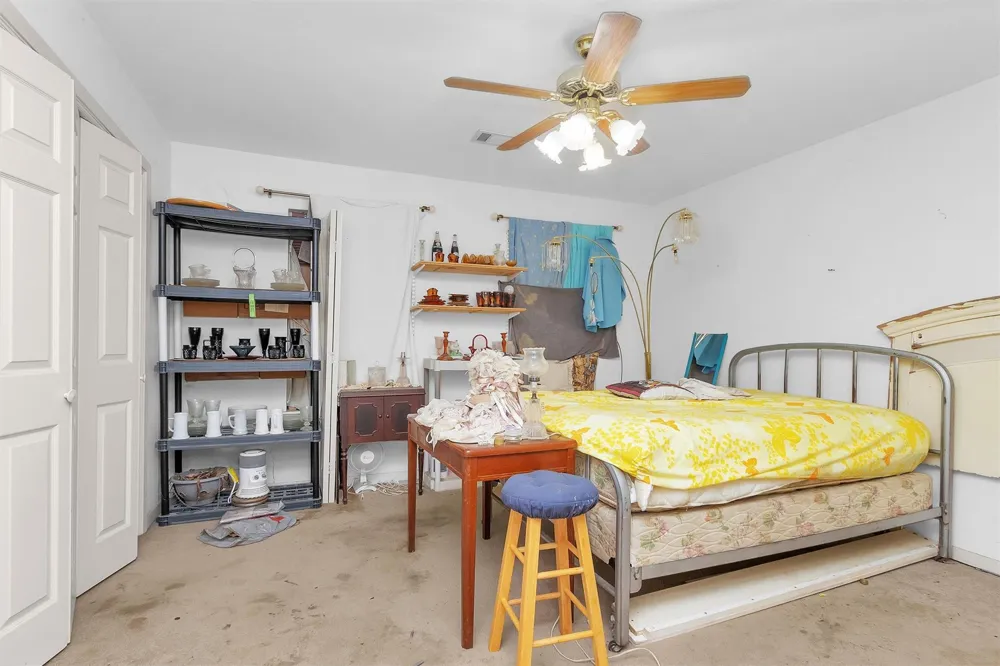 10408 Glennswood Drive Navasota, TX 77868