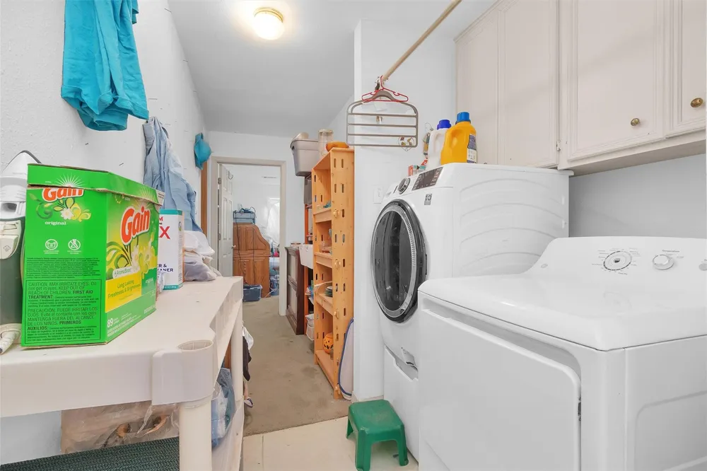 10408 Glennswood Drive Navasota, TX 77868