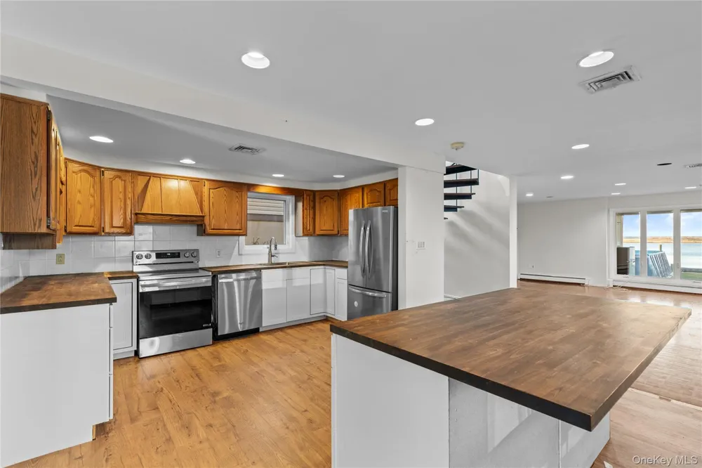 115 Maryland Avenue Long Beach, NY 11561