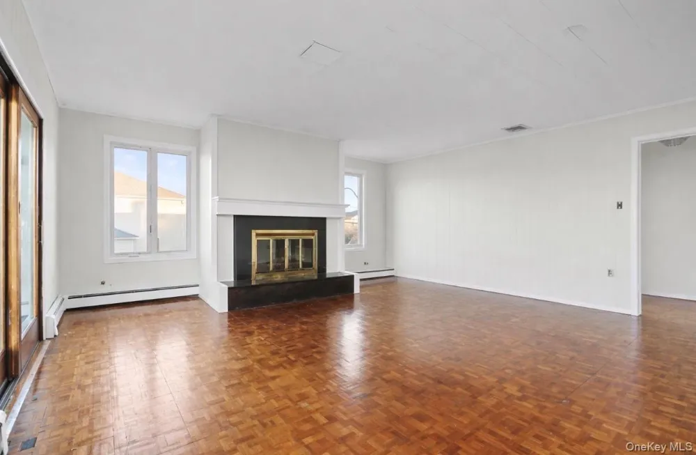 115 Maryland Avenue Long Beach, NY 11561