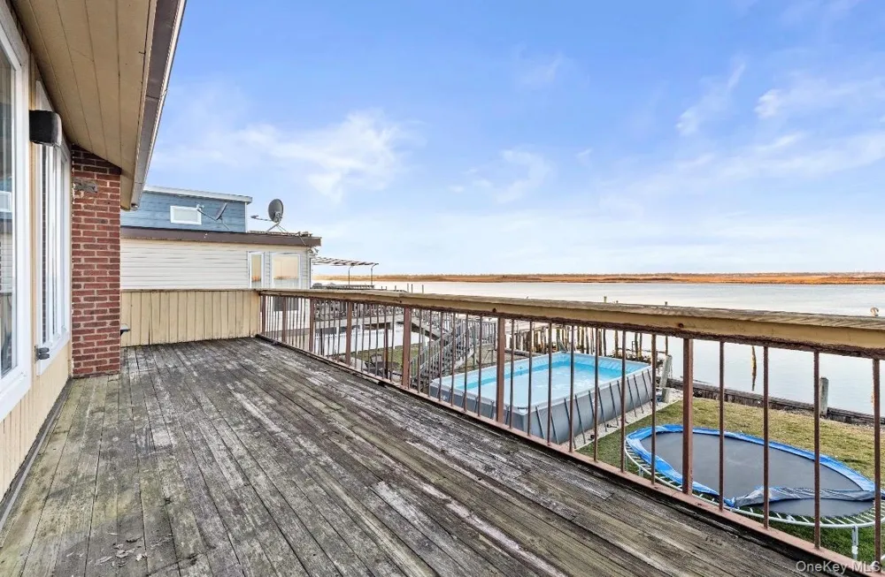115 Maryland Avenue Long Beach, NY 11561