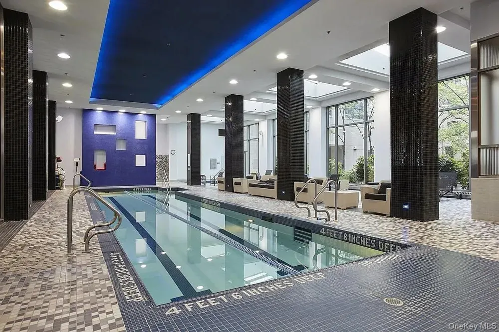 220 Riverside Boulevard #19L New York (Manhattan), NY 10069