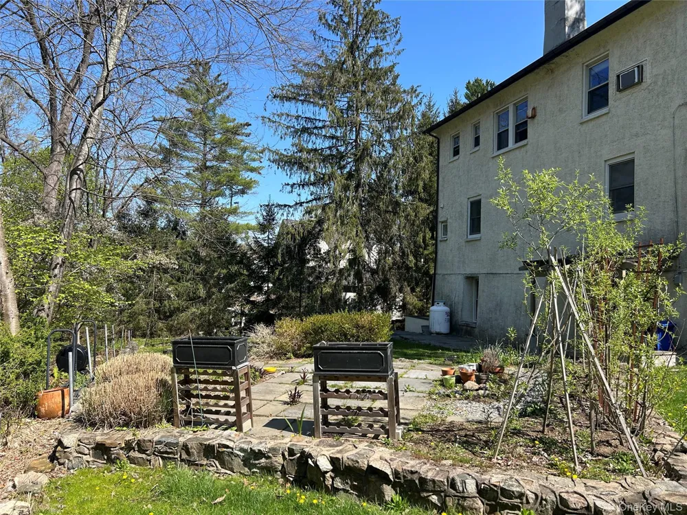 56 Clubhouse Road Tuxedo Park, NY 10987