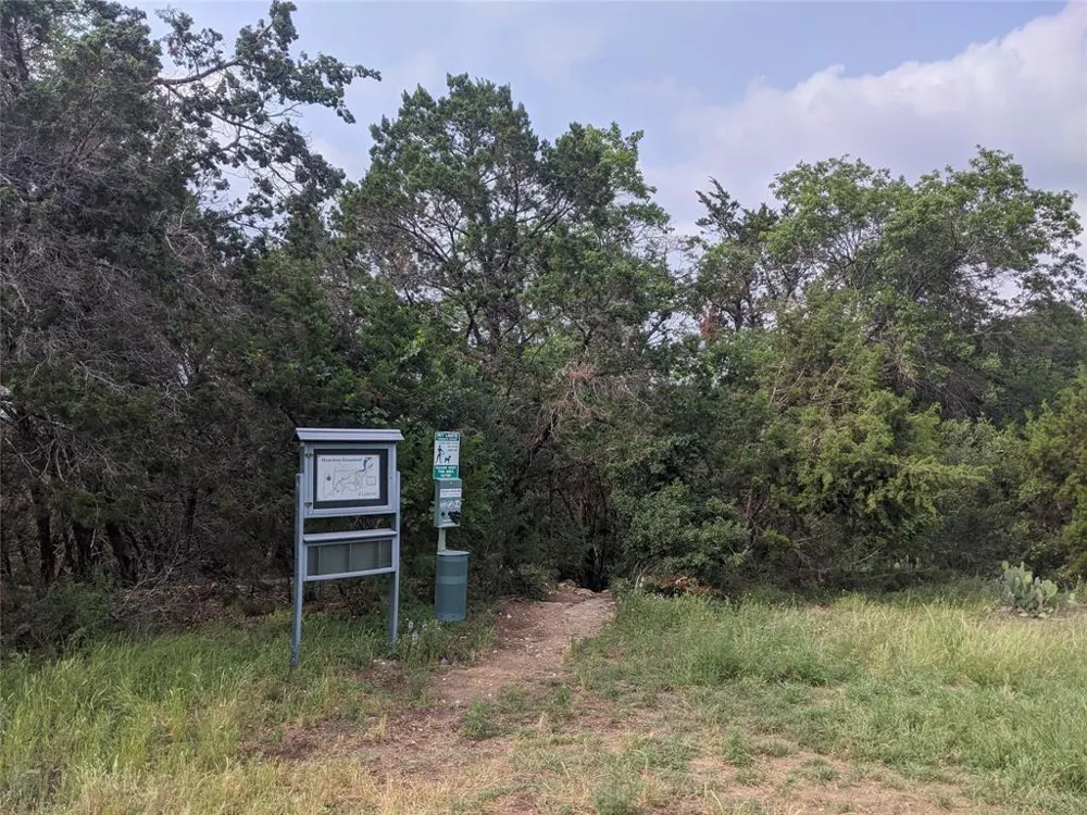 129 Clubhouse Drive Lakeway, TX 78734