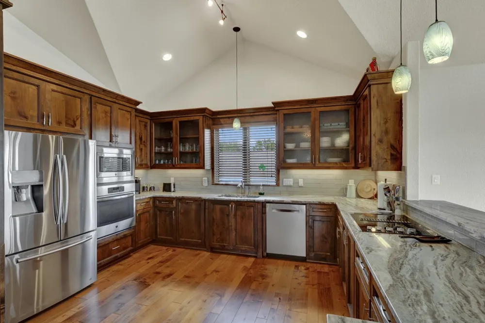 2550 Colleen Drive Canyon Lake, TX 78133