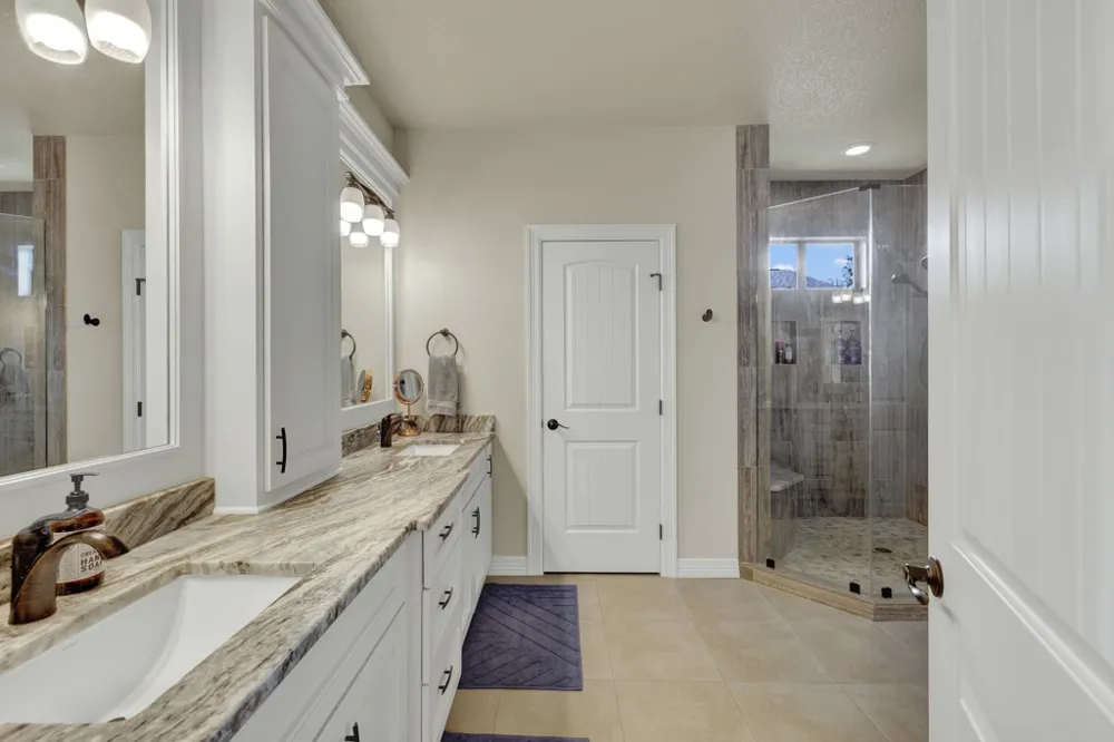 2550 Colleen Drive Canyon Lake, TX 78133