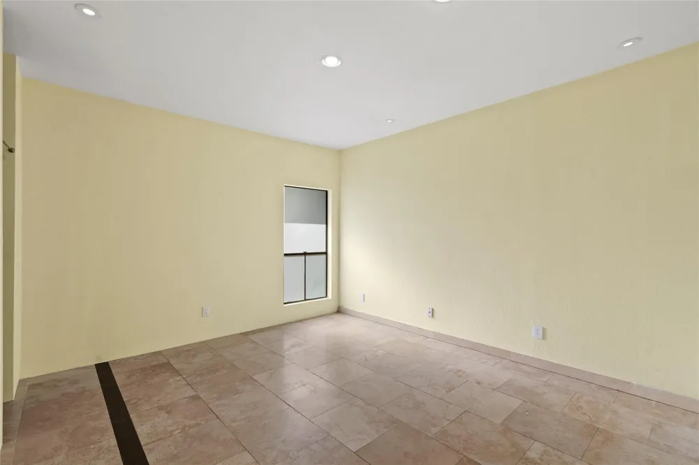 4001 Nasa Parkway #213 El Lago, TX 77586