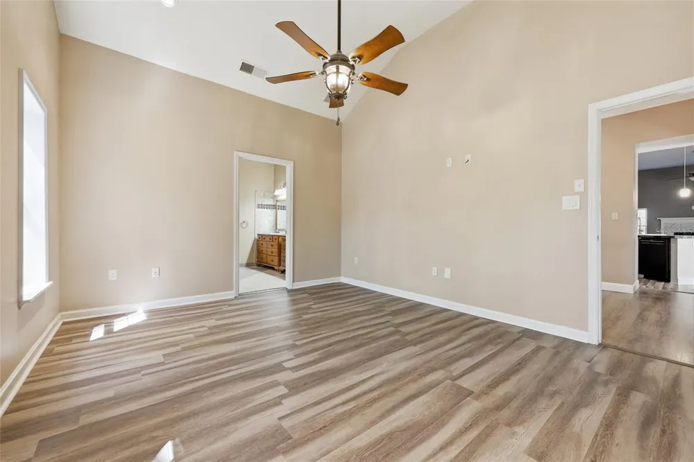 19513 NW 240TH LANE High Springs, FL 32643